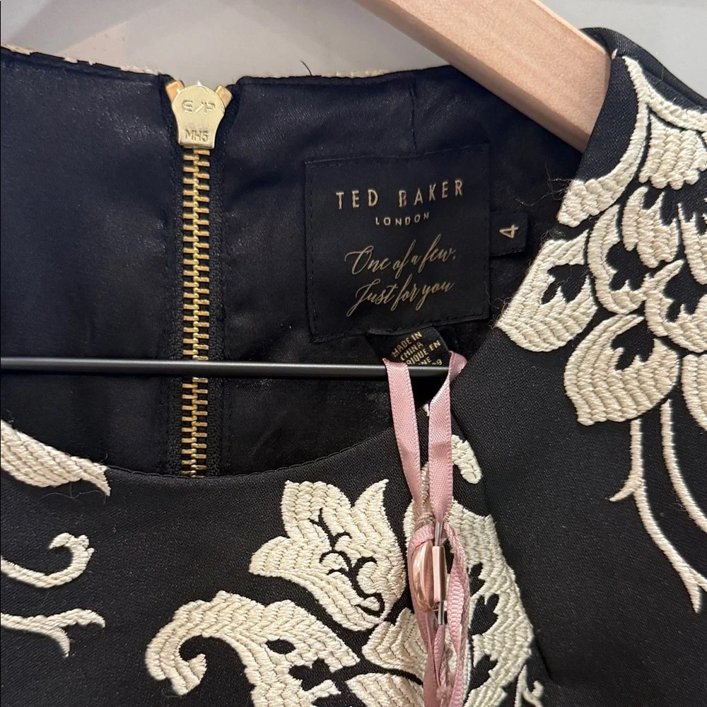 NWT Ted Baker London Black Cream Floral Jacquard Fit & Flare Mini Dress Size 4 - Picture 6 of 9
